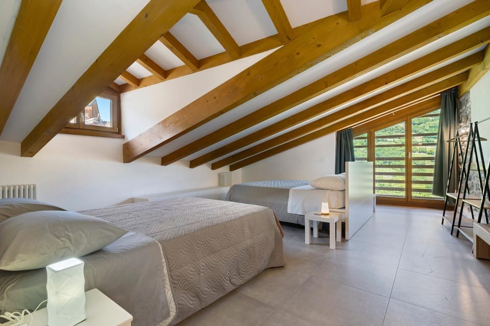 Property building, Living room, Bedroom