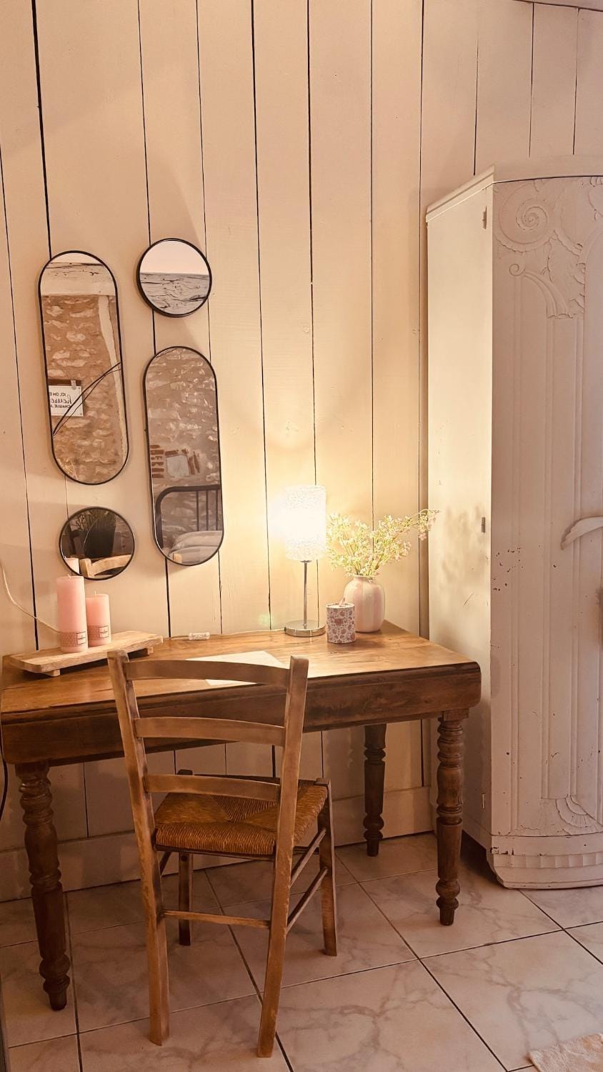 Charmant studio Alchimie Apartment in Souillac