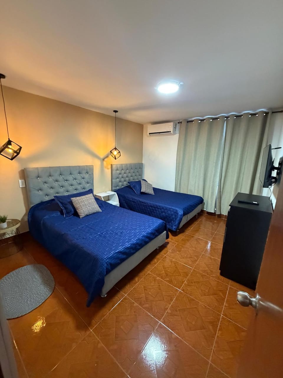 Apartamento Amoblado Frente a la Terminal de Transporte Cali Apartment in Cali