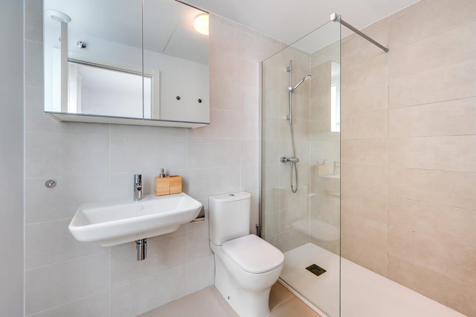 Shower, Bathroom