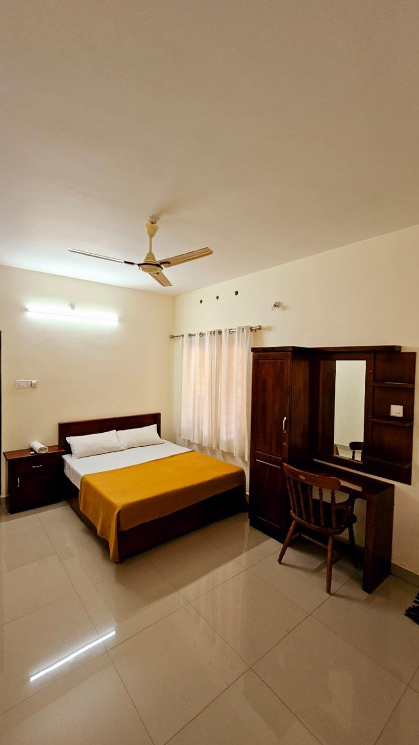 BeeGees Garden Farmstay,Vagamon,Elappara BBQ,Bonefire,Fishing House in Kerala