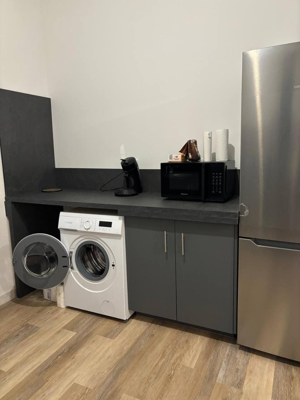 Appartement relax et moderne climatisé Apartment in Villeneuve-lès-Avignon