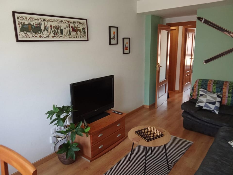 Acogedor apart en Sabiñánigo, tu base en el Pirineo Apartment in Sabiñánigo