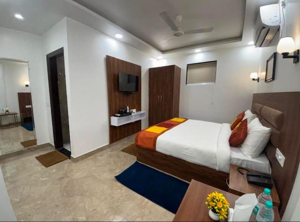 B&B International Airport Hotel Hotel in New Delhi