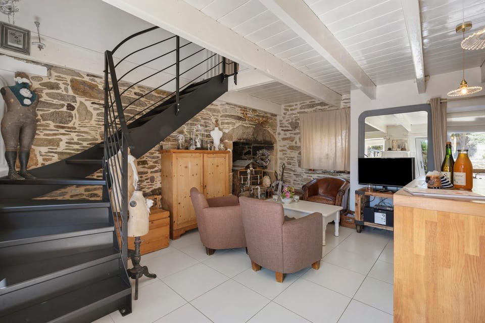 Property building, Living room