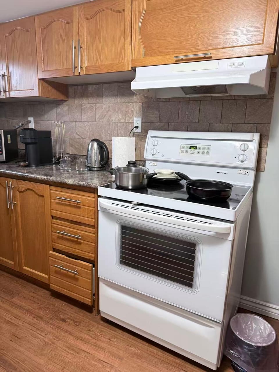 Kitchen or kitchenette, kitchen, kitchen