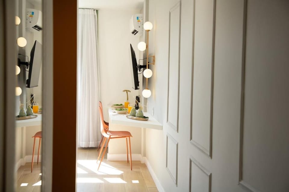 Copacabana | Studio reformado na Av Atlântica Apartment in Rio de Janeiro