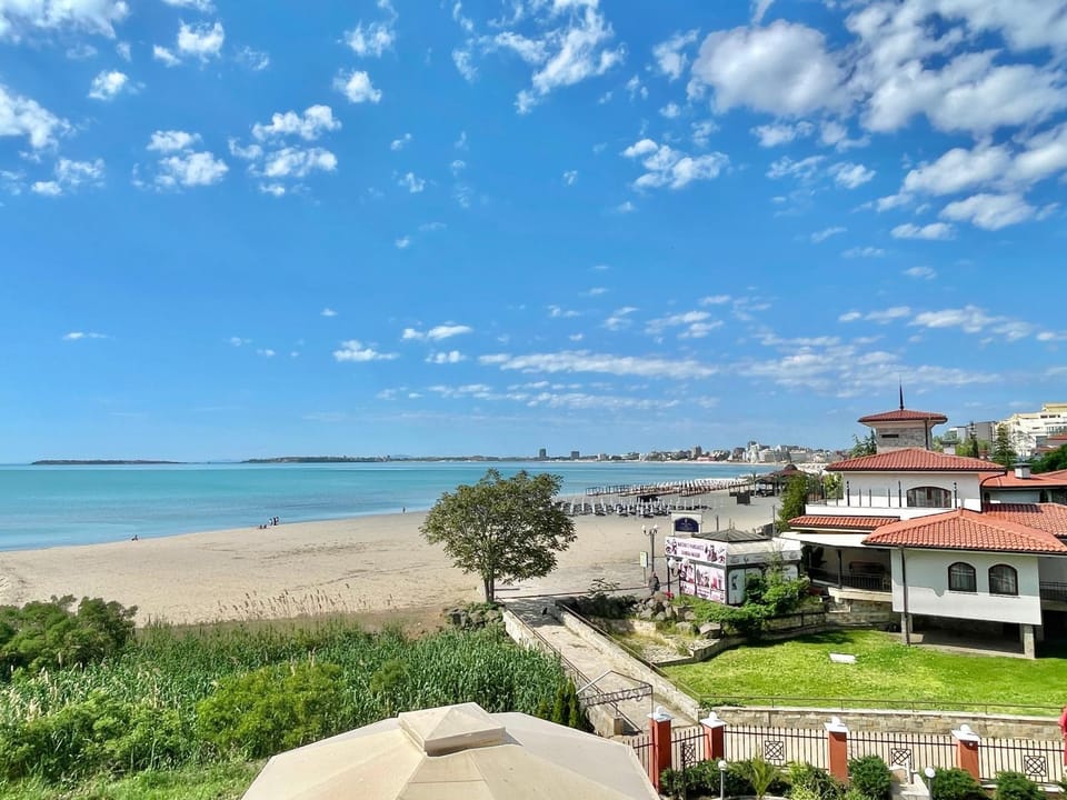 Carina Beach - Private apartment - BSR - 6 Apartment in Sunny Beach