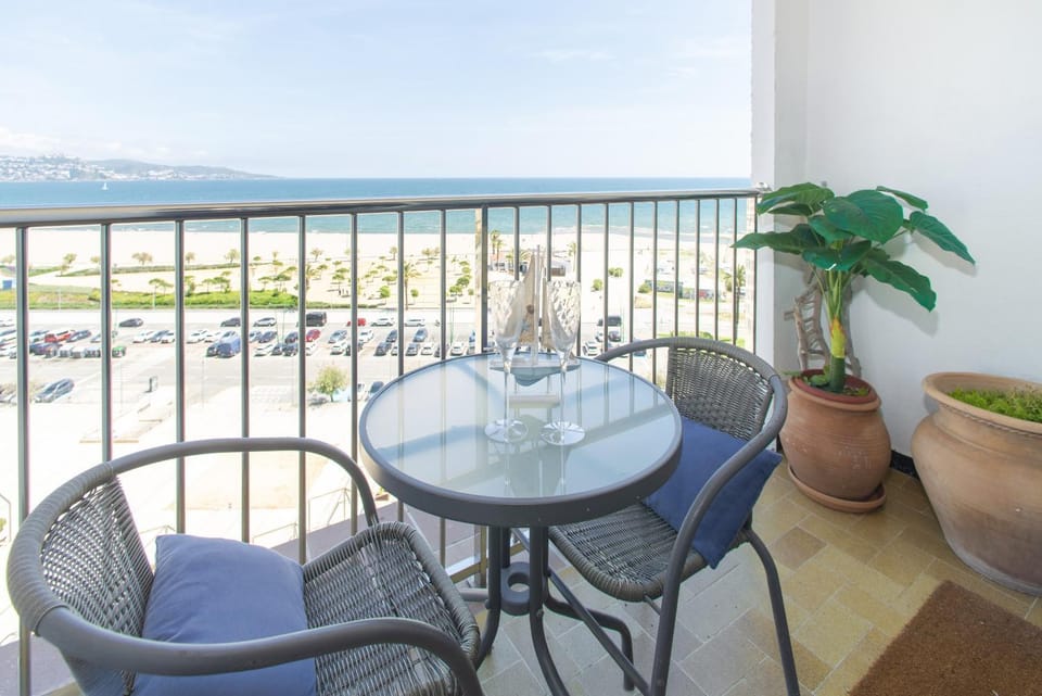 View (from property/room), Balcony/Terrace, Sea view