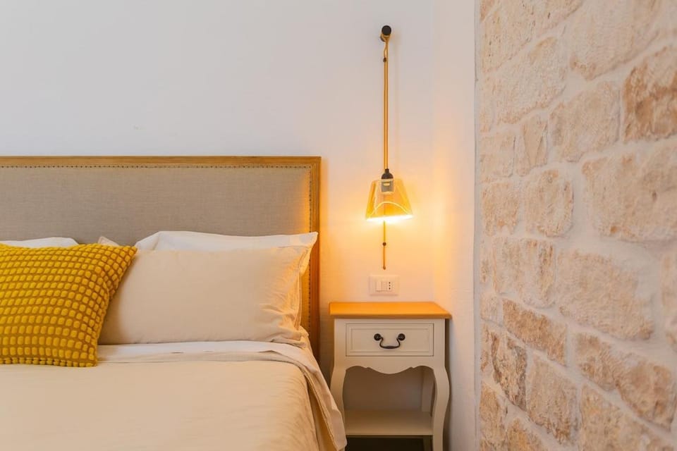 Dimora Giulia - Designer Townhouse with Balcony House in Ceglie Messapica
