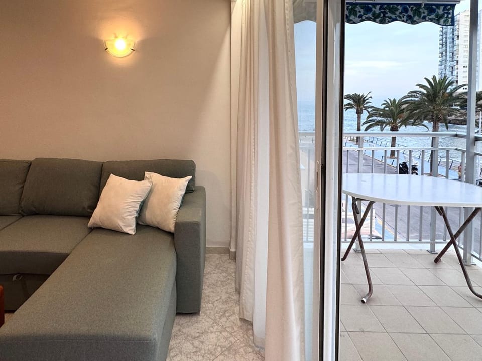 Balcony/Terrace, Living room