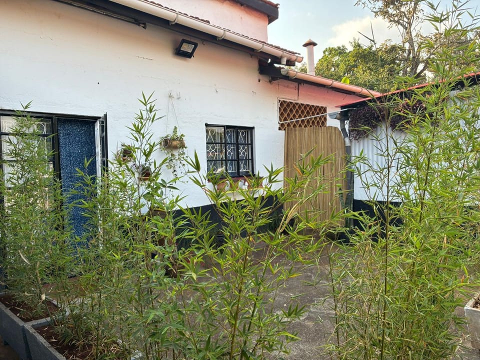 Balcony/Terrace, Inner courtyard view