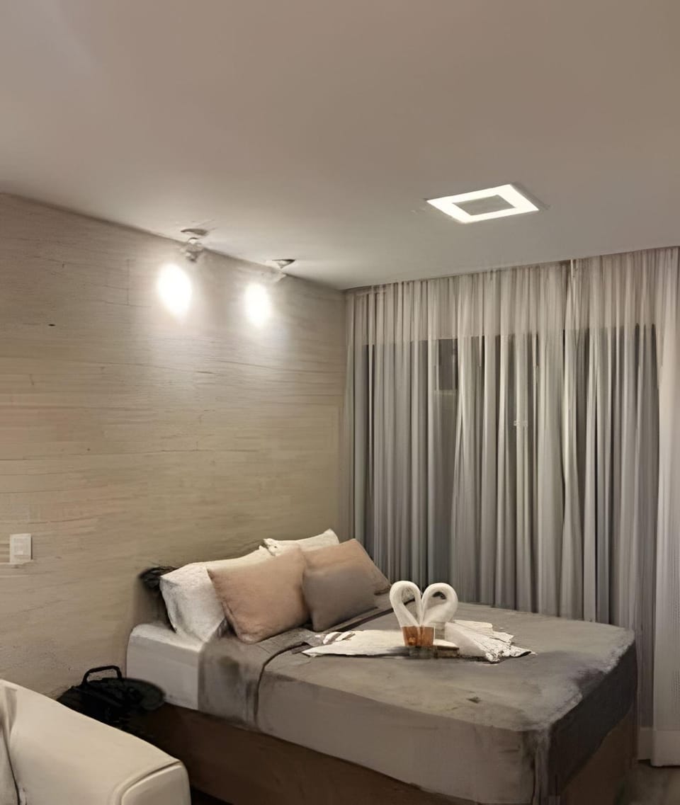 Flat Luxo no Jardins c/ Garagem a 5min da Paulista Apartment in Sao Paulo City