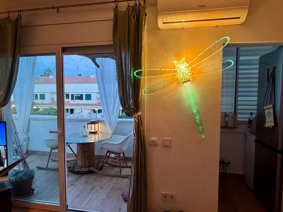 Dragonfly's Beach Home Apartment in Tarragonès