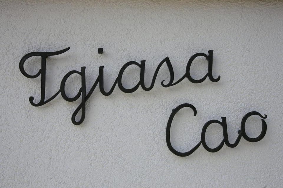 Property building, Property logo or sign