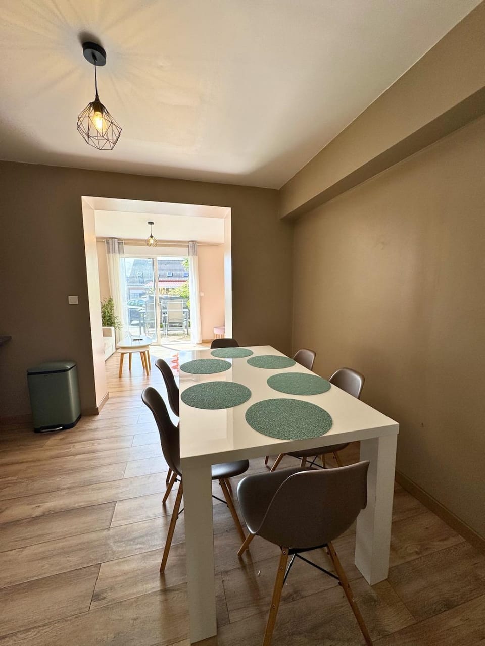 Beach 250m away, shops nearby Apartment in Calais