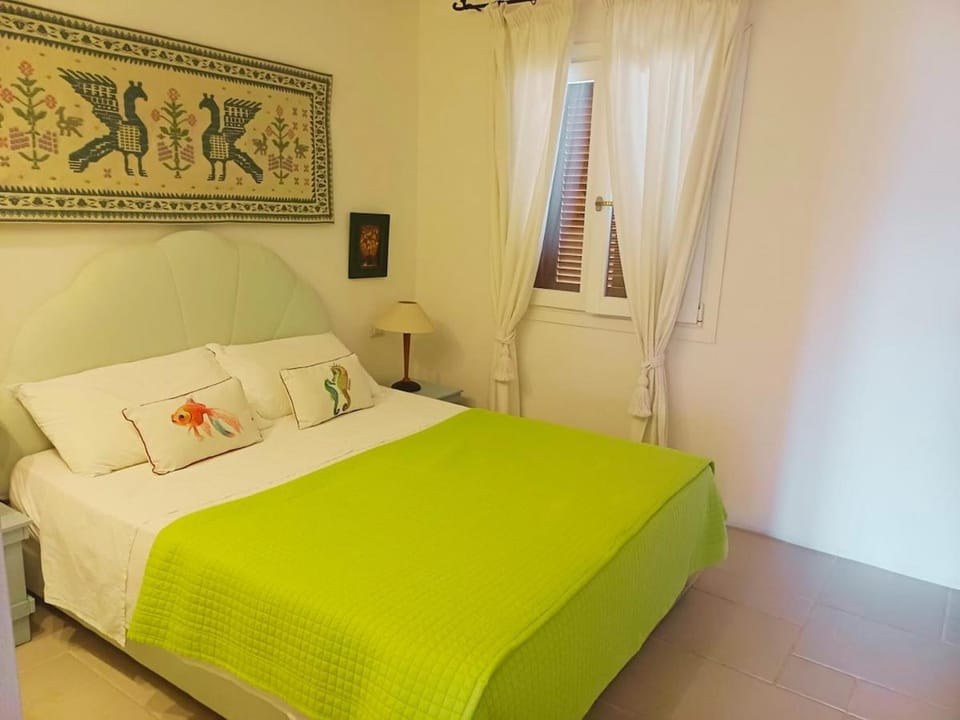 Terrace with Port View Apartment in Porto Rotondo