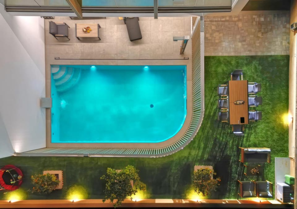 Garden, Pool view, Swimming pool, Swimming pool