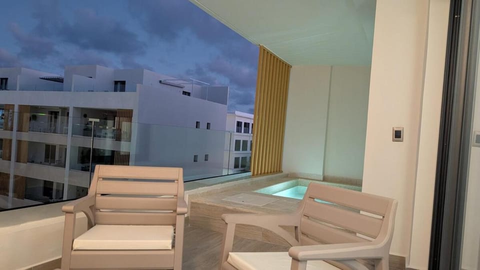 Cana Life Luxury Sky Palace Suite Apartment in Punta Cana