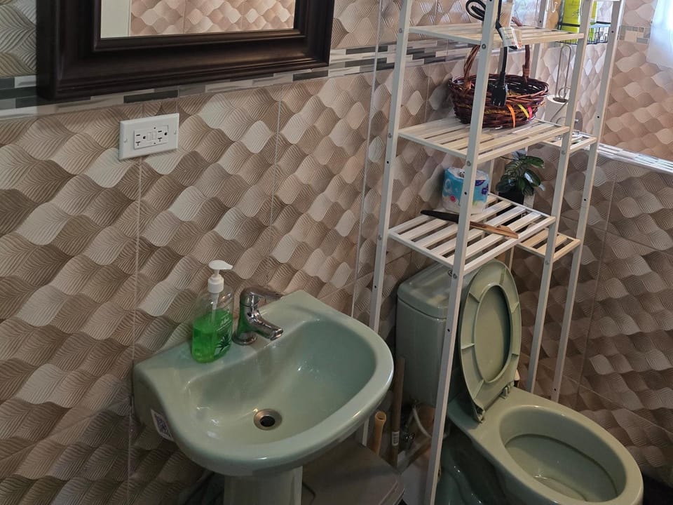 BW Hideaway Apartment in Portmore