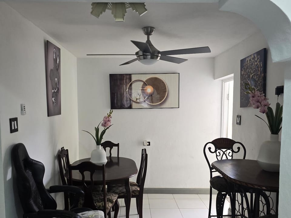 BW Hideaway Apartment in Portmore