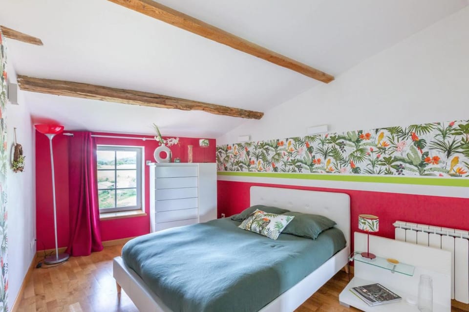 Maison familiale complète Le balcon de Montromant Villa in Auvergne-Rhône-Alpes