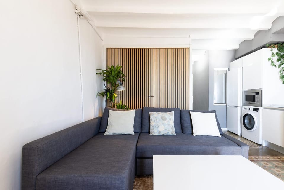Citywall Old Town - Unik Vacation Apartment in Tarragona