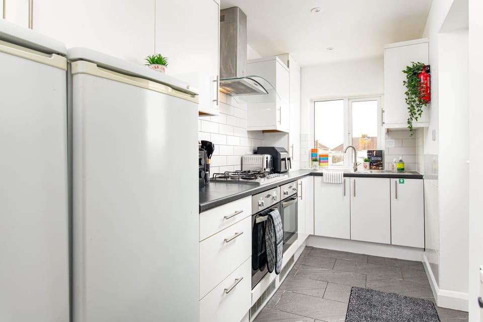 Kitchen or kitchenette, toaster