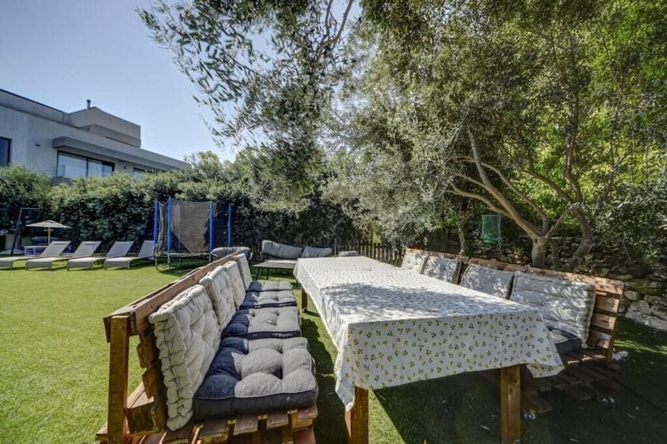 Stunning Luxury Villa with Private Pool & BBQ Villa in Malta