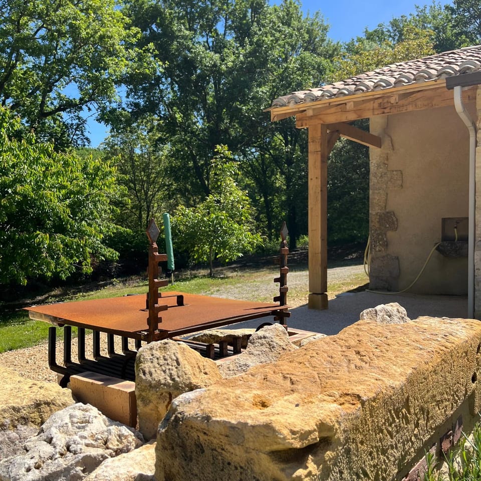 BBQ facilities, BBQ facilities