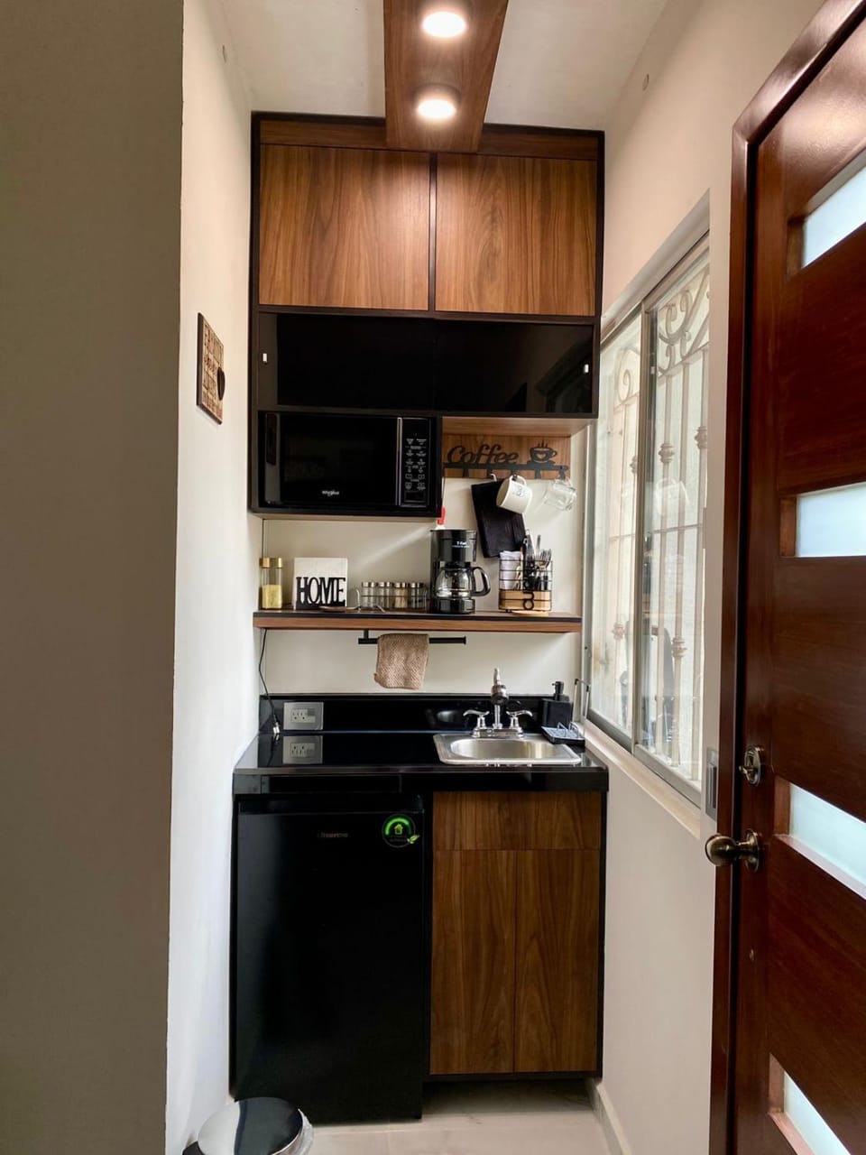 Coffee/tea facilities