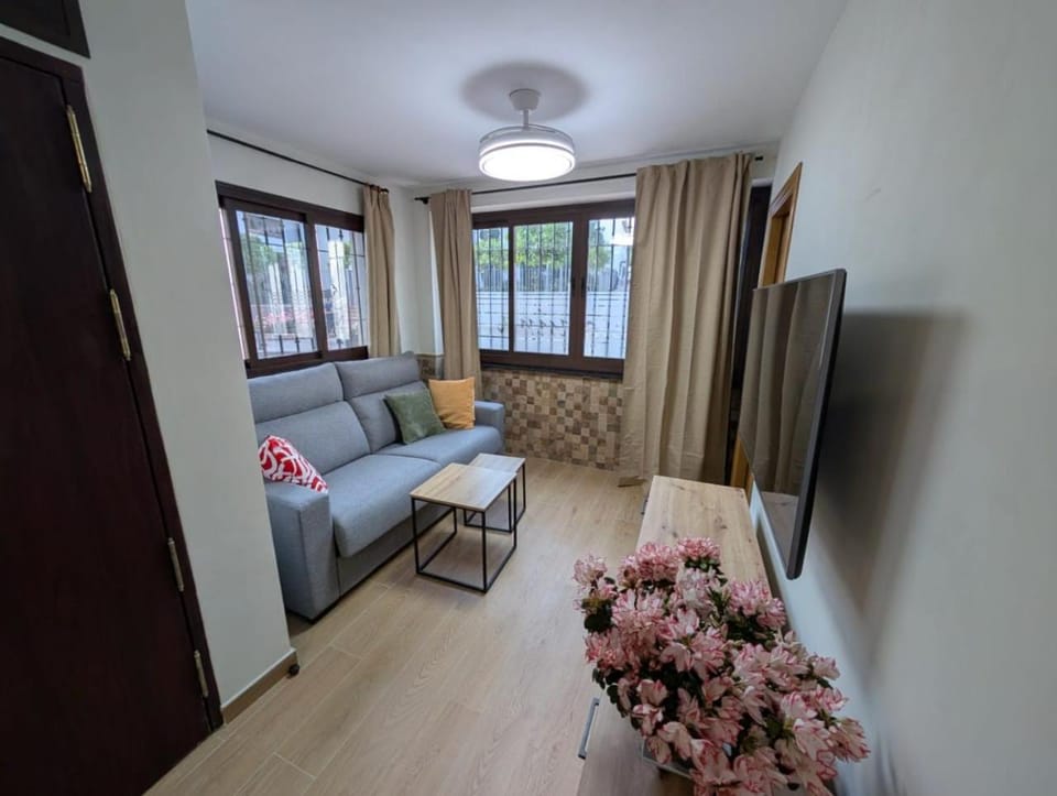 Apartamentos La Esquina Apartment in Benalmadena
