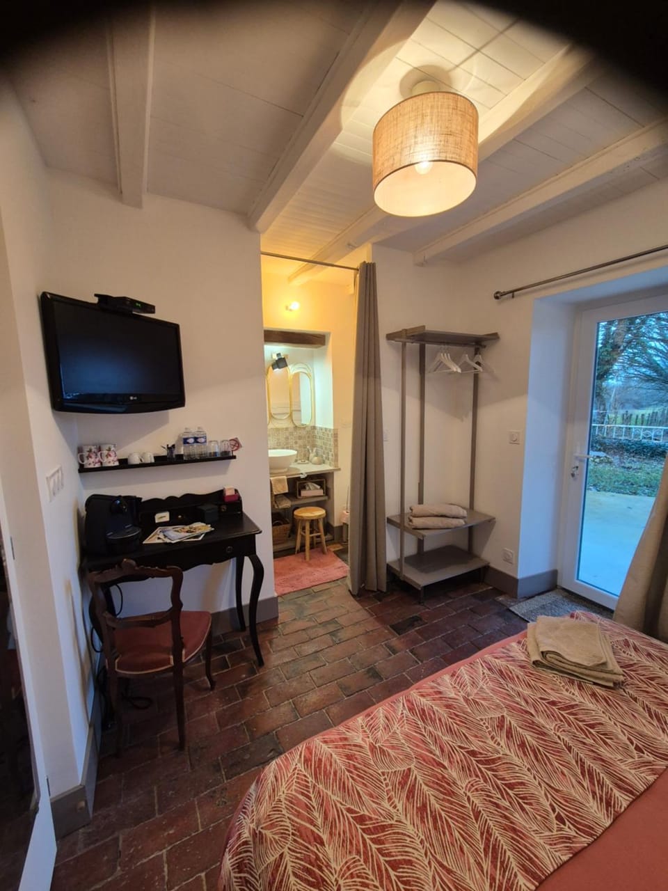 A La Maison Bed and Breakfast in Jura