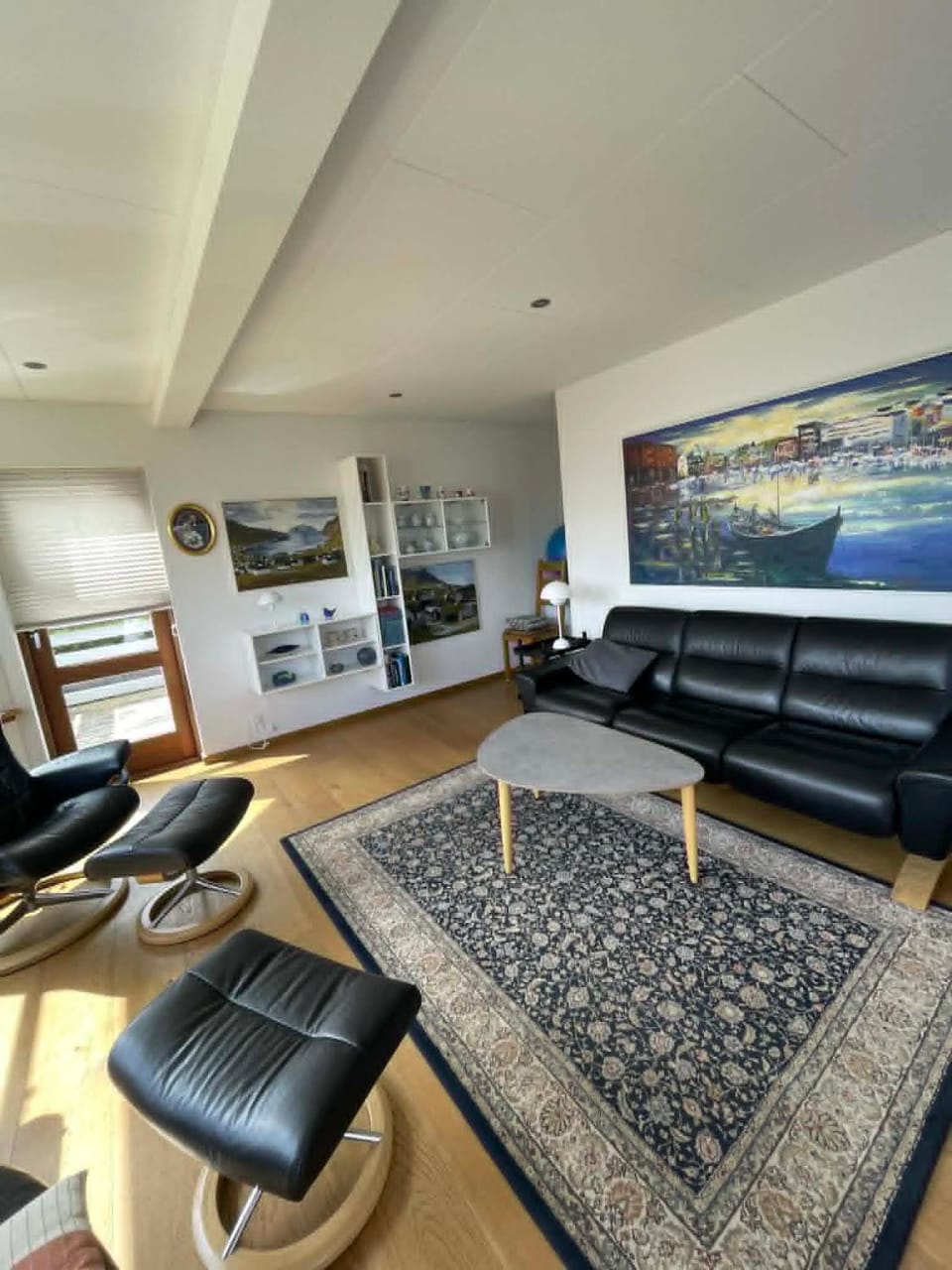 Seating area