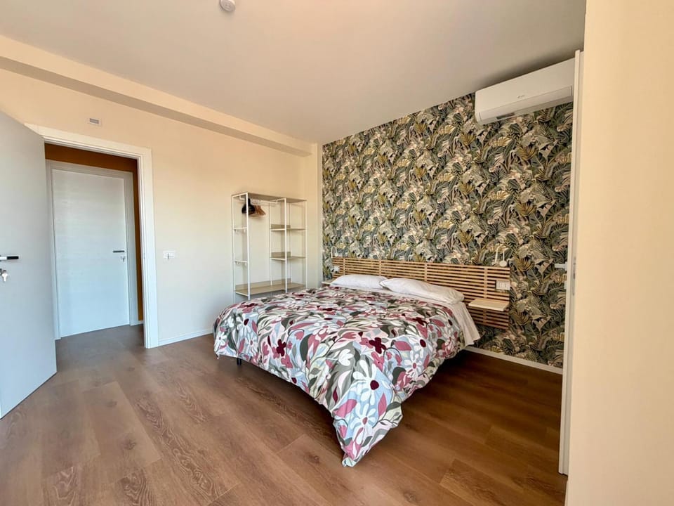 Bed, Bedroom, wardrobe