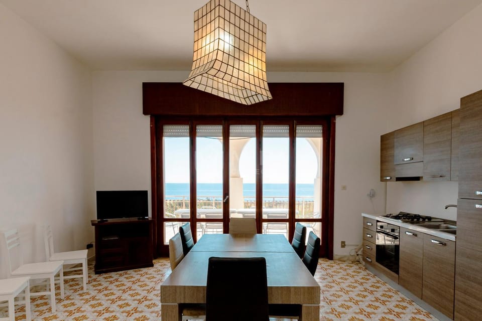 Infinity Sea View Apartment in Torre dell'Orso
