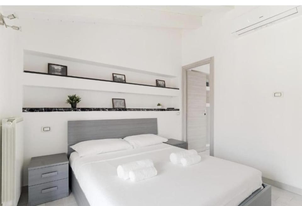 GuestHost-MM1 Sesto 1 Maggio Lovely Flat Apartment in Sesto San Giovanni