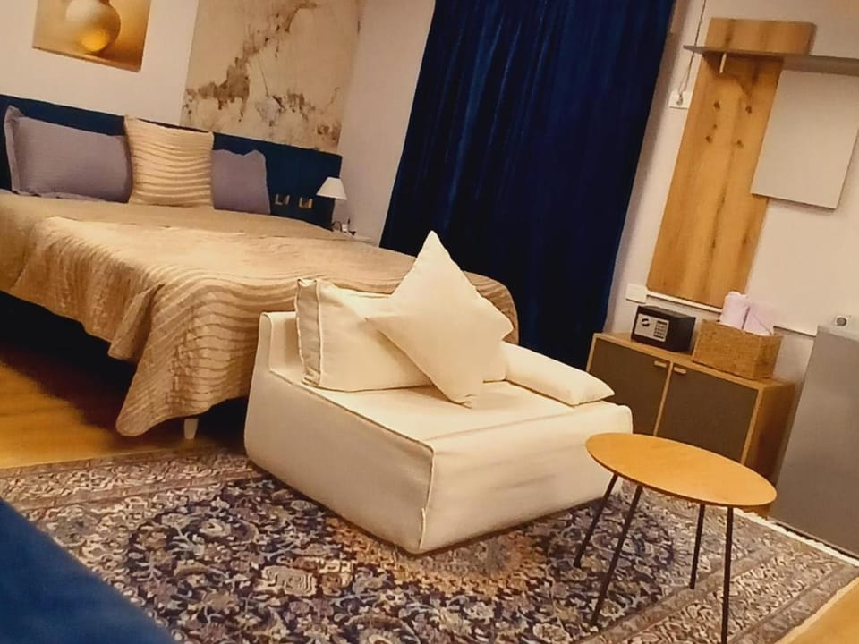 Suite by Air Albania Stadium Vacation rental in Tirana