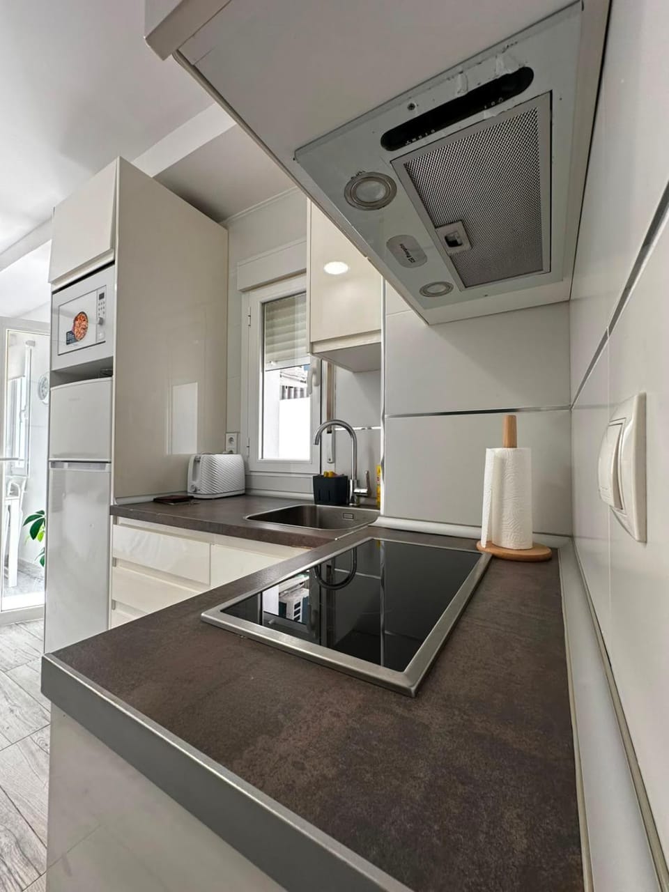 Kitchen or kitchenette, stove, stove, kitchen, kitchen