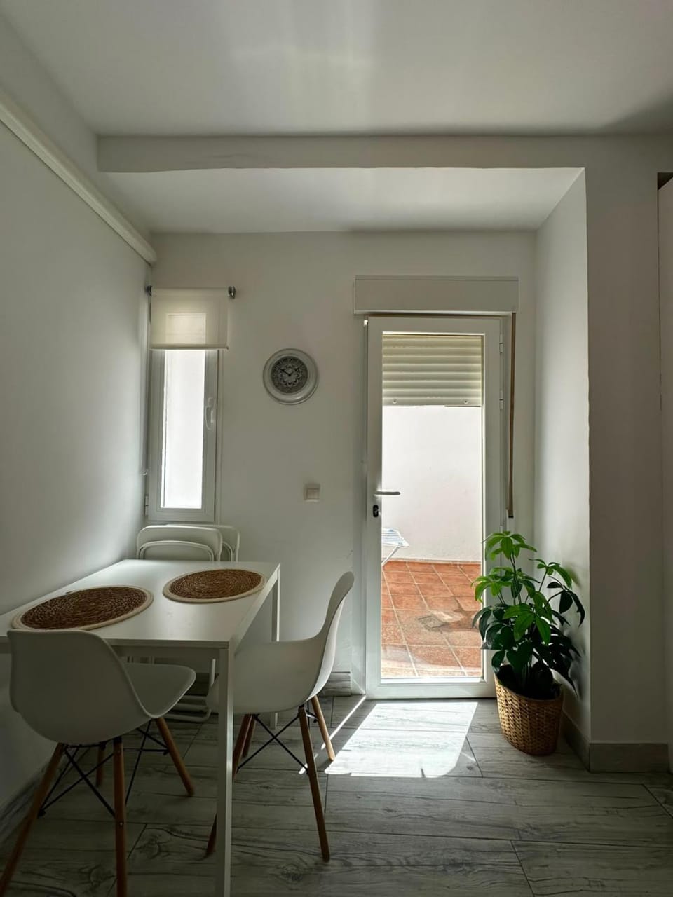 Balcony/Terrace, Balcony/Terrace, Dining area