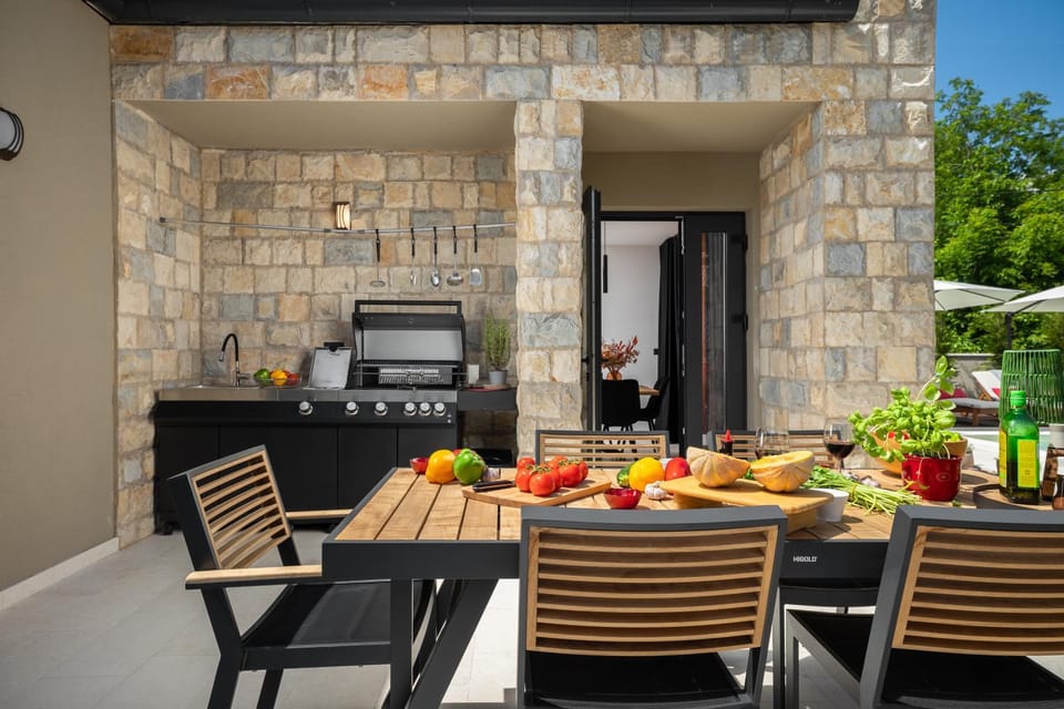 Day, BBQ facilities, BBQ facilities, Garden