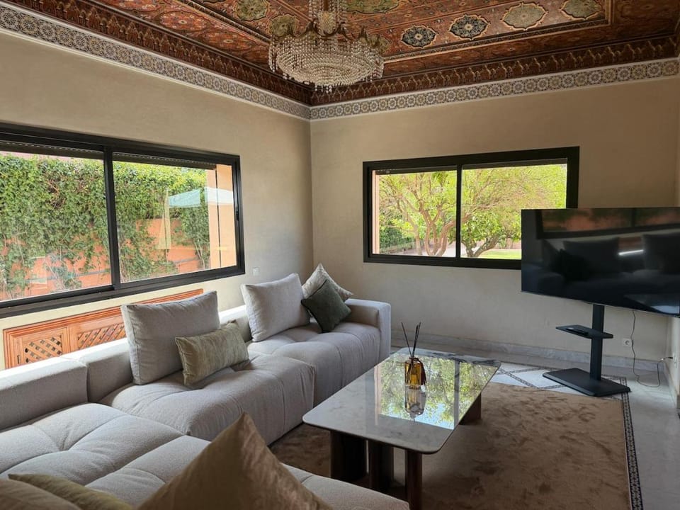 Villa Zitouna Luxe Pool & Golf and Garden Amelkis Villa in Marrakesh