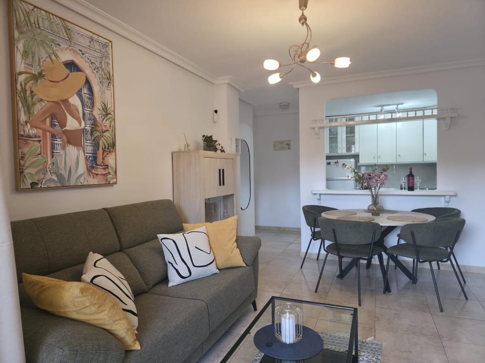 Jungle Apartment in Torre La Mata