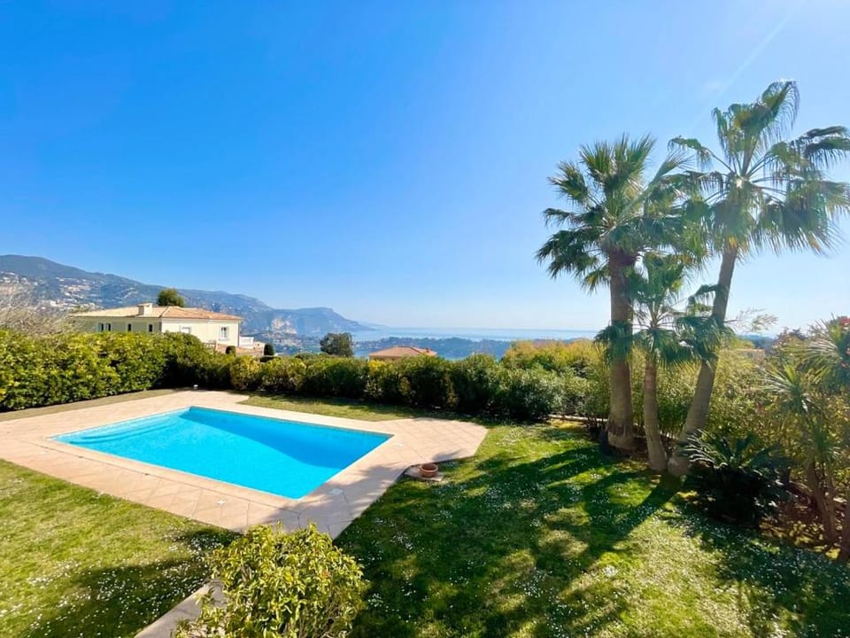 Magnifique villa avec vue imprenable Villa in Villefranche-sur-Mer