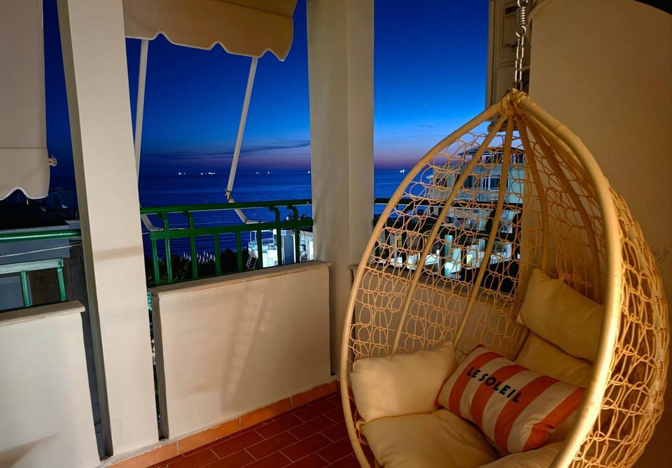 Seaview Apartment Casa Silvia, Golem Apartment in Tirana County, Albania
