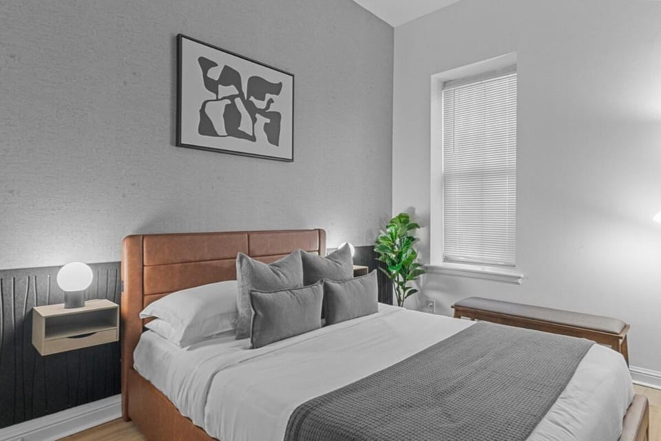 The Brickline Flat Modern 1BR Near Soulard Apartment in Saint Louis