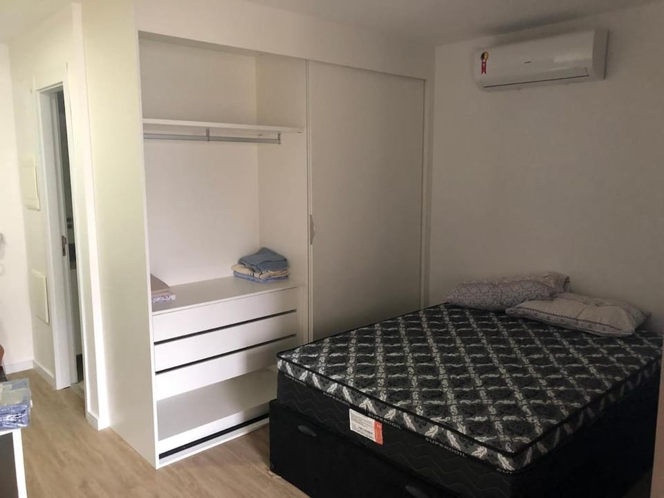 Bed, Photo of the whole room, wardrobe, air conditioner
