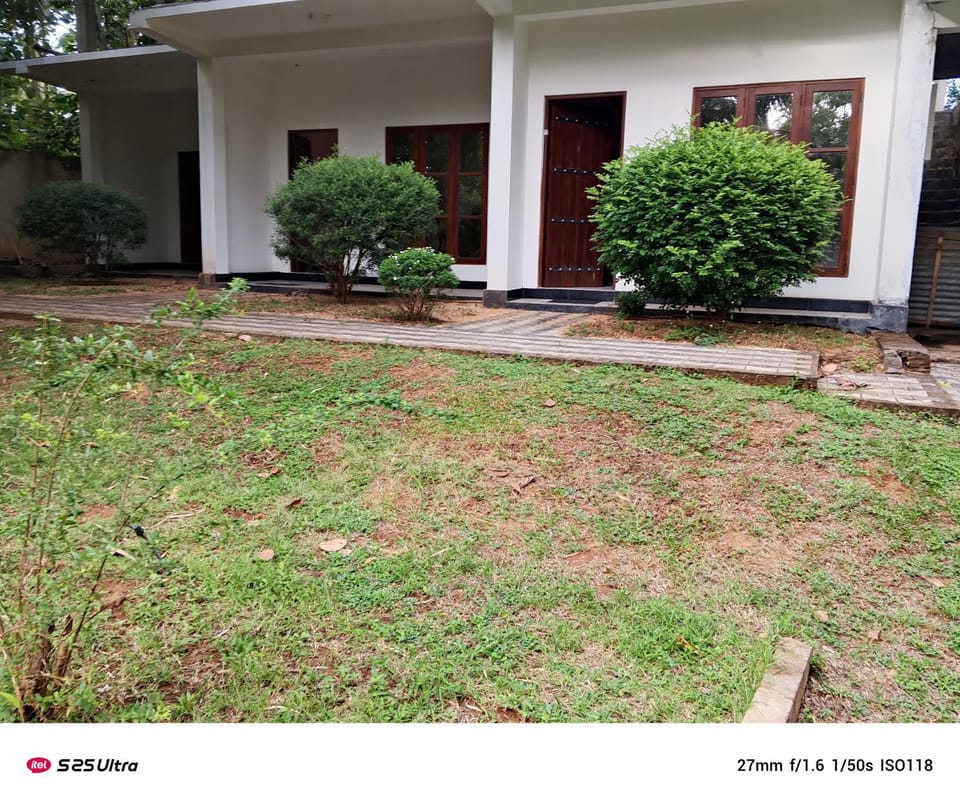 yoma wild safari bungalow Hotel in Uva Province, Sri Lanka