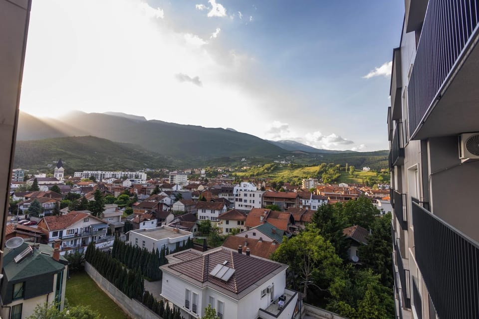 Nearby landmark, Day, Natural landscape, Bird's eye view, City view, Mountain view