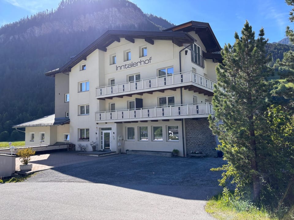 Property building, Spring, Day, Natural landscape, Mountain view